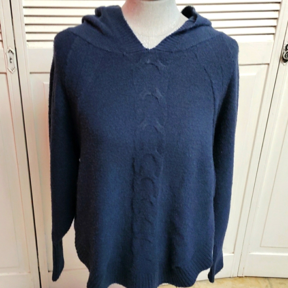 RD Style navy hooded sweater
